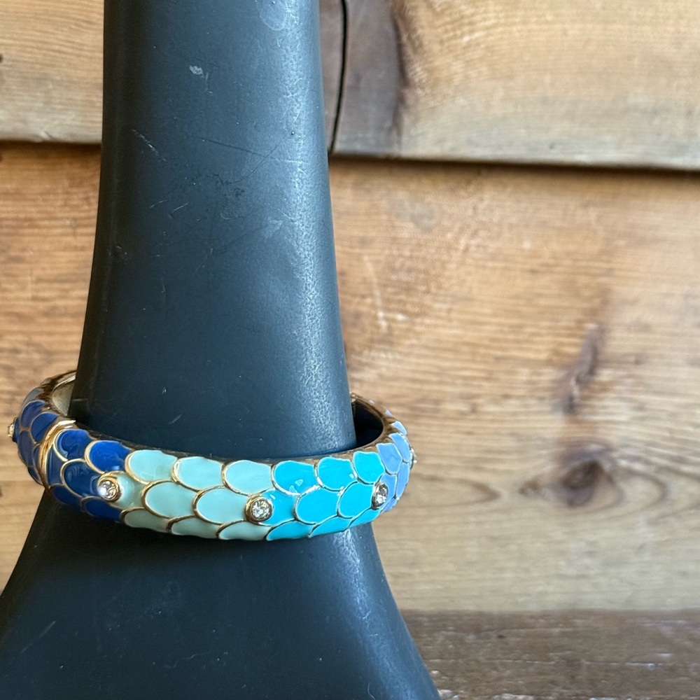 Talbots Enamel Hinged Bracelet - Picture 3 of 7